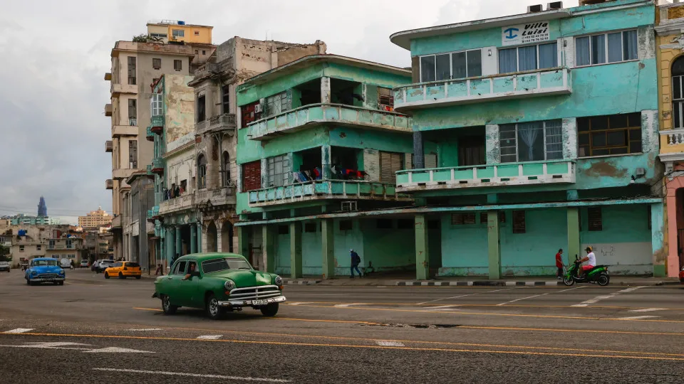Cubanos relatam cotidiano em Havana: “Pior momento que já vivemos”