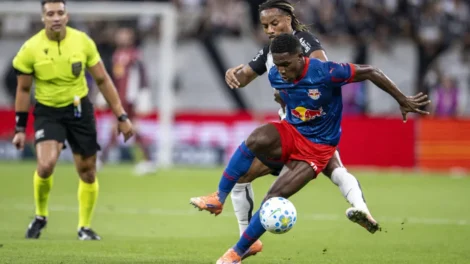 Ex-Benfica causa polêmica por comentário machista contra árbitra