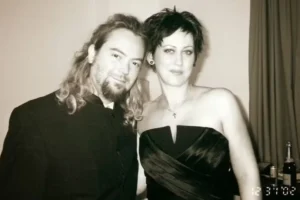 Ex-Sepultura, Max Cavalera comunica falecimento da filha