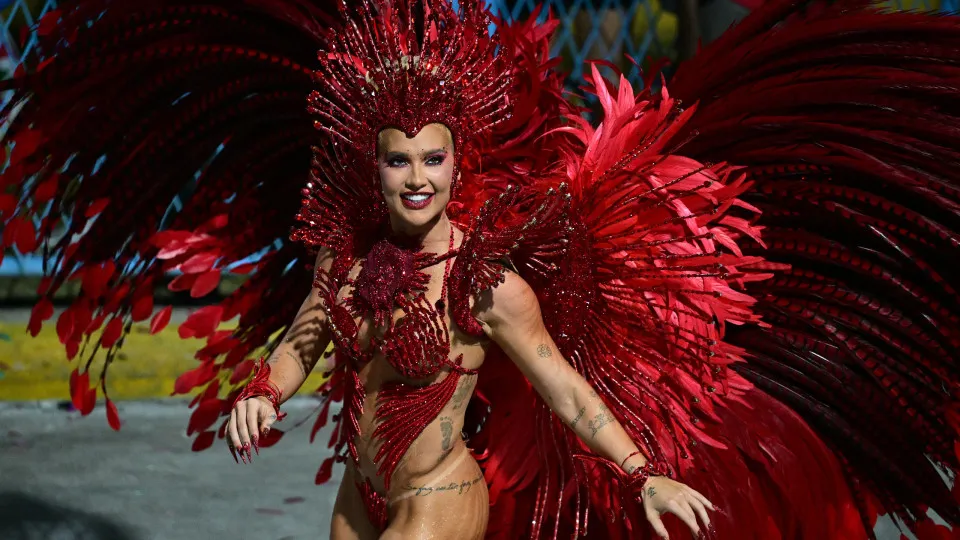 Grande Rio tem 2ª pior nota em bateria no ano de Virginia como Rainha