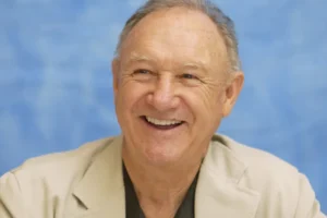 Herança de R$ 416 milhões de Gene Hackman é alvo de batalha judicial