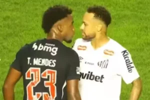 Leitura labial revela ofensa chocante de Neymar durante jogo