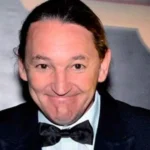 Marquito, humorista do Programa do Ratinho, sofre acidente e está em coma