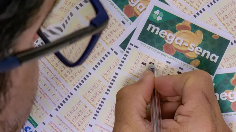 Mega-Sena sorteia nesta quinta (26) prêmio acumulado em R$ 130 milhões
