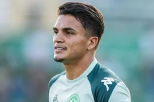 Meia da Chape sobreviveu a tiro no rosto e relembra violência