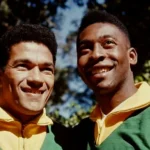 Morre o barbeiro que moldou o topete do Rei Pelé