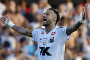 Neymar decide com golaço, Santos bate Vasco e deixa lanterna do Brasileiro