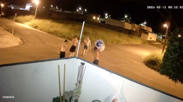 Polícia divulga fotos de procurados por homicídio ocorrido em Paranavaí