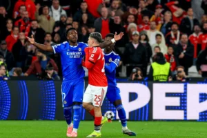 Prestianni vai se defender na UEFA revelando insulto que Vini Jr o chamou