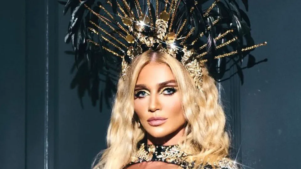 'Quero me divertir e entregar alegria', diz Cintia Dicker sobre estreia como musa do Salgueiro