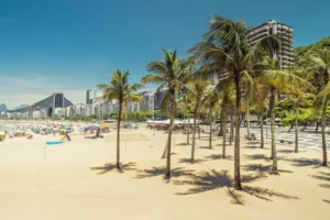 RJ tem mais de mil resgates em praias durante Carnaval