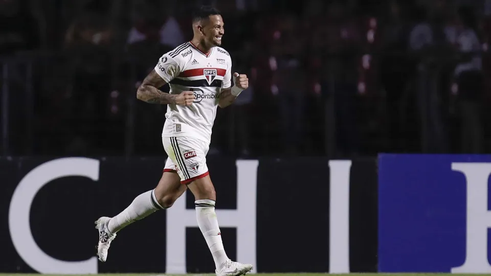 São Paulo anuncia renovação de contrato com Luciano até 2028