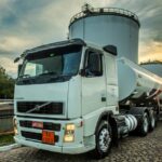 Setor de combustíveis responde por 25% do ICMS estadual e movimenta R$ 210 bilhões em tributos, aponta estudo