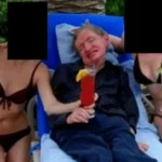 Stephen Hawking surge em fotografia na ilha de Epstein