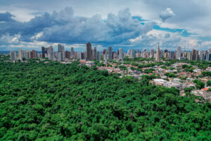 Terça-feira (24) deve ter tempo instável e máxima de 28°C em Maringá