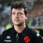 Vasco anuncia saída do técnico Fernando Diniz