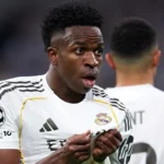 Vini Jr. marca e dança, Real vence Benfica e vai às oitavas da Champions