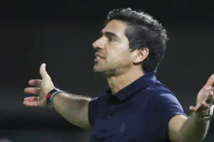 Abel Ferreira e Luís Castro vão do céu ao inferno no Brasileirão