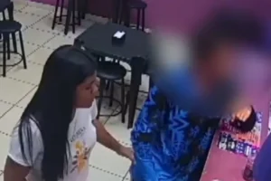Açaí com veneno de rato: mulher tenta matar namorado em SP
