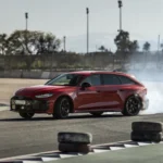 Audi RS 5 estreia sistema híbrido com controle inteligente de torque