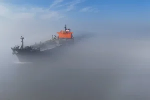 Austrália e Japão descartam enviar navios ao Estreito de Ormuz