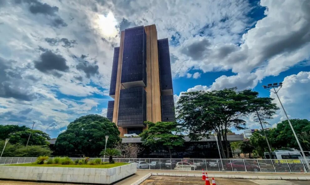 Banco Central reduz Taxa Selic para 14,75% ao ano