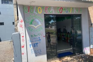 Biblioteca comunitária no Requião transforma sonho em espaço