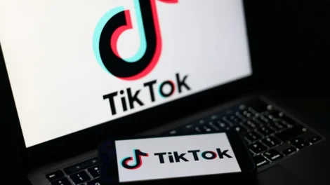 Brasil pede que TikTok remova vídeos virais de violência contra mulheres