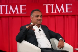 CEO do YouTube diz que plataforma não será “lixo de IA”