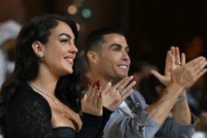 Casais famosos que esperaram mais de 10 anos para casar - e seus motivos