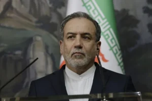 Chanceler do Irã diz que líder supremo está com 'excelente saúde'