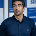 Com 11º título, Abel se isola como o técnico mais campeão do Palmeiras