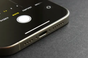 Como limpar os alto-falantes do celular sem danificar o aparelho