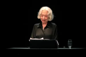 Continuarei em trabalho de parto cênico, diz Fernanda Montenegro, com novo filme