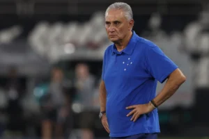 Cruzeiro demite Tite após empate com o Vasco e crise no Brasileirão
