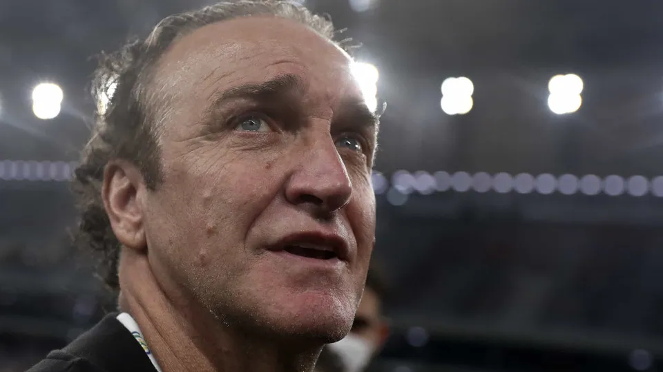 Cuca cita caso de estupro e diz que 'está fazendo muito pela causa'