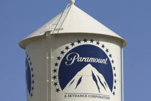 David Ellis, CEO da Paramount, diz que Warner lançará 15 filmes por ano
