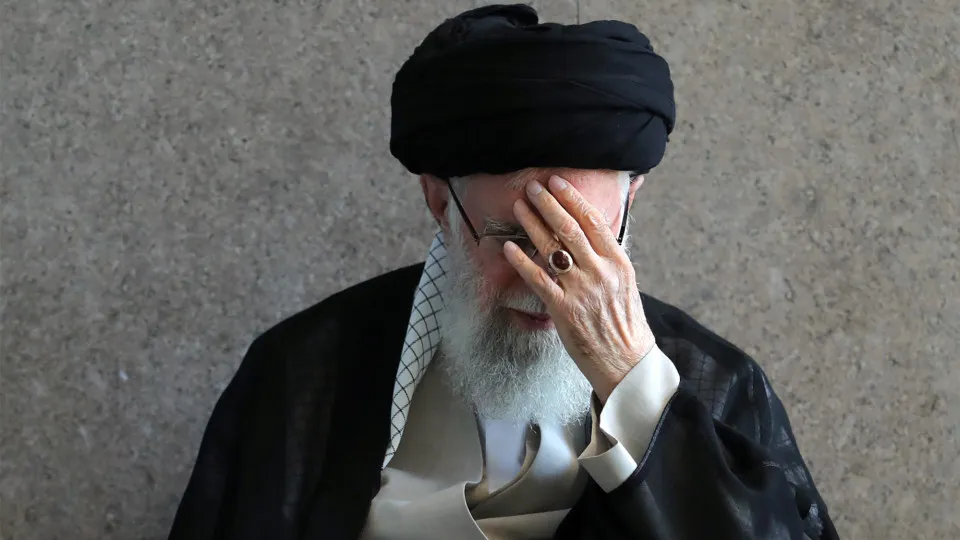 De Khamenei a Larijani: quem são os líderes mortos nos ataques ao Irã