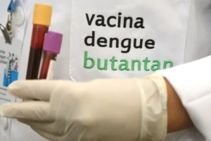Dengue desacelera, mas mata 28 pessoas no Brasil em 2026
