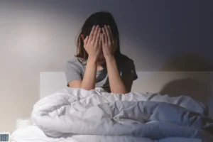 Distúrbios do sono podem ser sinal precoce de demência; entenda