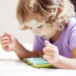 ECA digital: pais de influencers mirins precisarão de aval da Justiça para lucrar com conteúdo