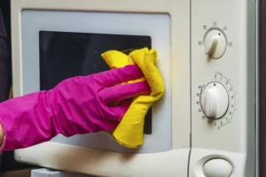 Eletrodomésticos amarelados? Truque simples devolve o branco