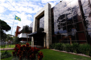 Empresa de São Paulo vence licitação para fornecimento de “Vale-Cultura” para servidores da Câmara de Maringá