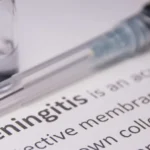 Entenda o que é meningite meningocócica bacteriana, doença em surto na Inglaterra