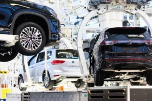 Estoque de carros importados supera o de modelos nacionais, diz Volkswagen