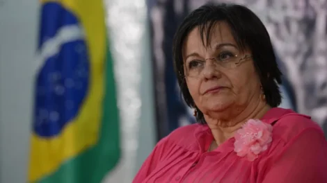 Ex-marido e mais três viram réus por ataques virtuais contra Maria da Penha