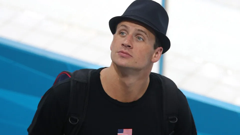 Ex-nadador envolvido em polêmica nas Olimpíadas do Rio é acusado de trair mulher durante gravidez