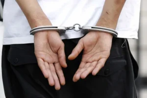 Filho de ex-subsecretário do RJ se entrega e é o terceiro preso suspeito de estupro coletivo