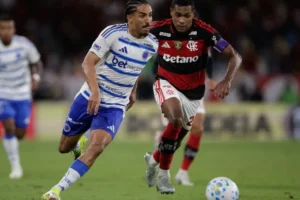Flamengo vence Cruzeiro em noite de reencontros e vaias a 'vira-casacas'