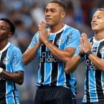 Grêmio visita a Chapecoense para encostar nos líderes do Brasileirão